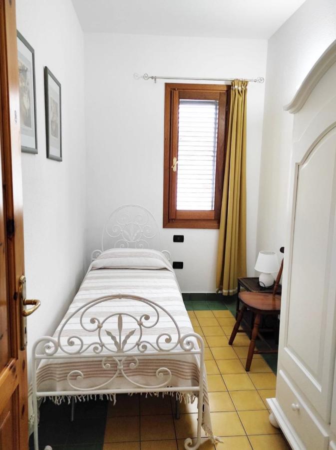 Casa Lupino Διαμέρισμα Orosei Εξωτερικό φωτογραφία